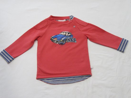 noukie's , jongens , trui ,  s-shirt , licht rood met auto , 18 maand  86