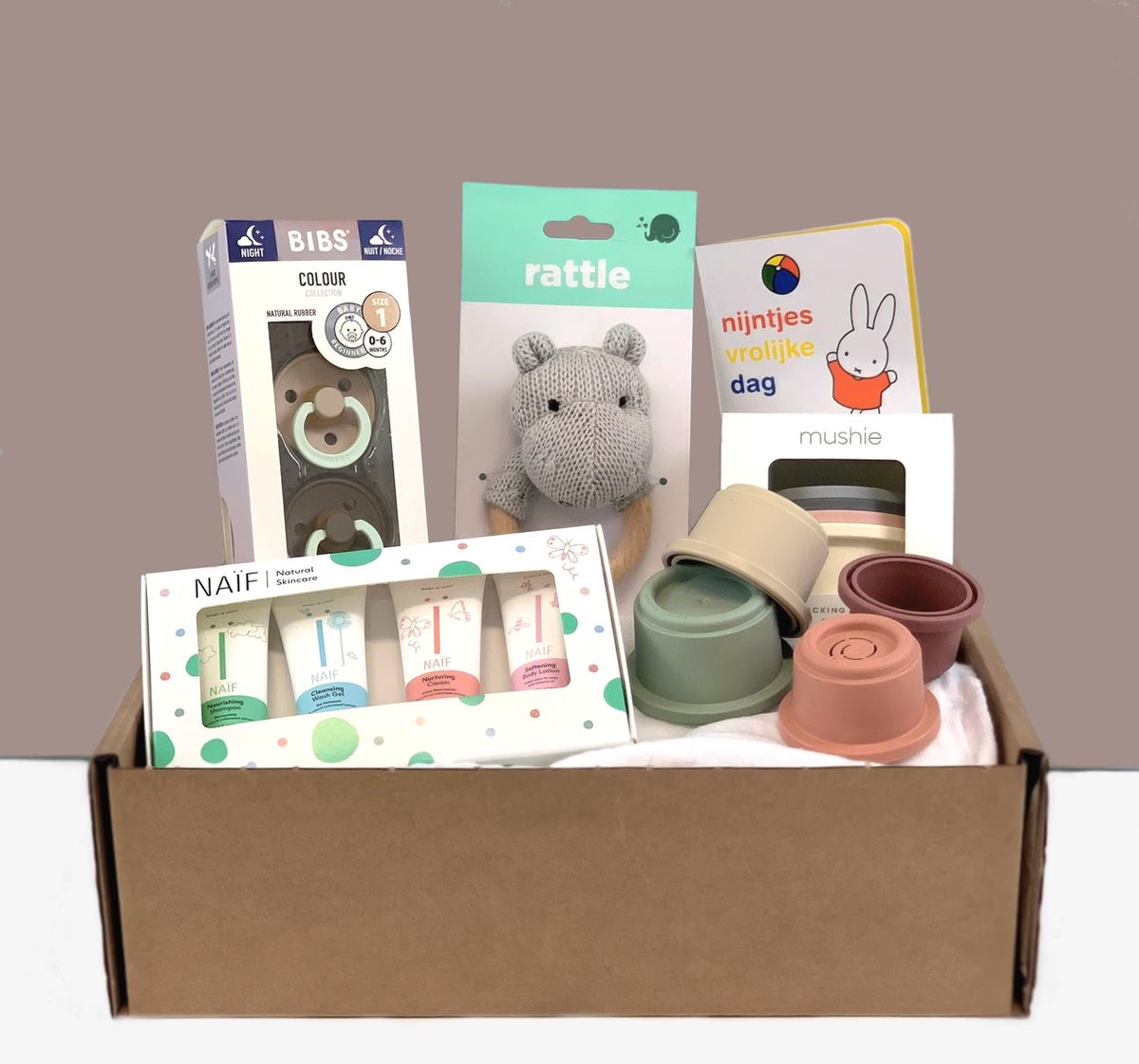 Goedkoopste Little Fox Baby Cadeaubox Kraampakket Geboortegeschenk Unisex - Medium