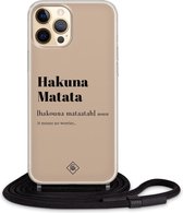 iPhone 12 hoesje met koord - Hakuna matata | Apple iPhone 12 crossbody case | Zwart, Transparant | Tekst