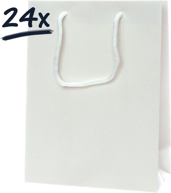 24st. stevige draagtassen papier (18x24x8,5)cm | zak | cadeautasje | gift bag | verpakking | gedraaid koord greep