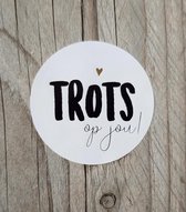 Wensetiket Trots op jou! - Cadeausticker - Sluitsticker - rond - 50mm - wit/zwart met goud hartje  - 10 stuks