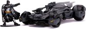 Batman Batmobile (Justice League) + Speelfiguur (Zwart) (11 cm) 1/32 JADA - Modelauto - Schaalmodel - Model auto - Miniatuurautos - Miniatuur auto