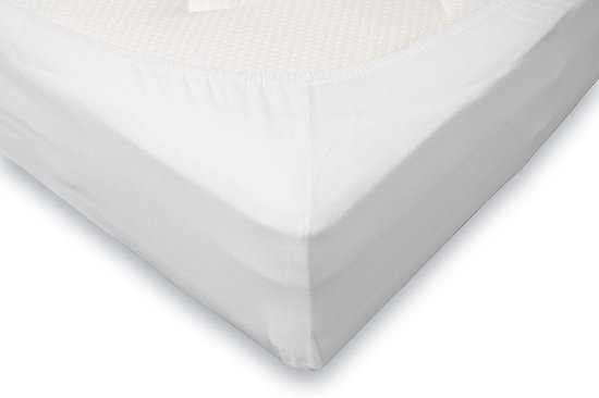 Wit jersey hoeslaken met 35cm hoge hoek.