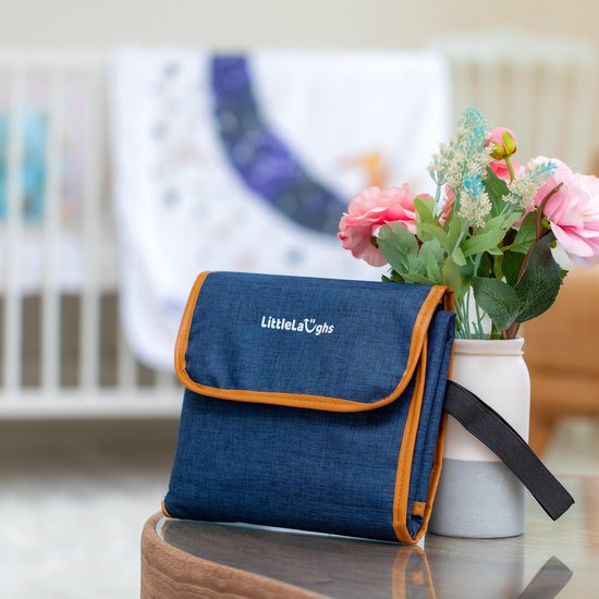 LittleLaughs Verschoningsmatje Voor Onderweg - Draagbaar Verschoonmatje - Luieretui - Perfect Kraamcadeau - Veel Ruimte & Waterbestendig van LittleLaughs — afbeelding 3