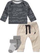 Noppies SET (4delig) Ecru Broek, Grijs Shirt en sokjes - Maat 74