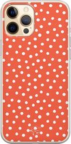 iPhone 12 Pro hoesje - Oranje stippen - Soft Case Telefoonhoesje - Gestipt - Oranje