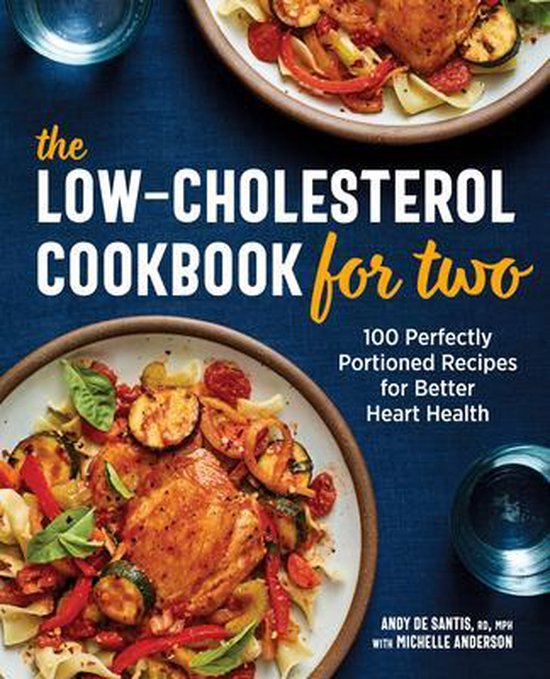 Couverture de 'The Low-Cholesterol Cookbook for Two', avec deux assiettes de poulet préparé et de légumes.