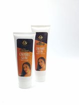 CARAMEL GLOW SET_ SPF 20 _ DOUCHEGEL  &  BODY LOTION_BEVAT WORTEL EN PAPAYA OLIN_100% NATUURLIJK, BIO & VEGAN_