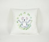 Kussen Yoga Koala Namaste - Sierkussen - Decoratie - Kinderkamer - 45x45cm - Inclusief Vulling - PillowCity