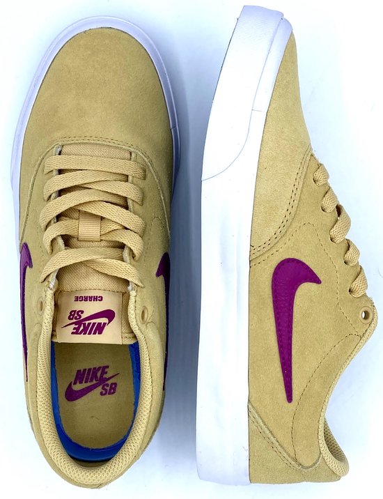 Nike SB Chron 2 Light Chocolate / Noble Green / Safety Orange / Black -  DM3493-200 | Sneaker District