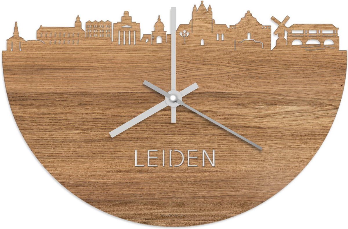 Skyline Klok Leiden Eikenhout - Ø 40 cm - Stil uurwerk - Wanddecoratie - Meer steden beschikbaar - Woonkamer idee - Woondecoratie - City Art - Steden kunst - Cadeau voor hem - Cadeau voor haar - Jubileum - Trouwerij - Housewarming - WoodWideCities