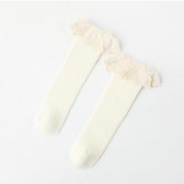 Rib Kniekousen meisje afgewerkt met kant | Crème – Off White | Baby - Meisje | 1 jaar – 2 jaar | Babyshower - Kraamcadeau - Cadeau - Kraam - Babyfeest - Kraamfeest - Geboorte