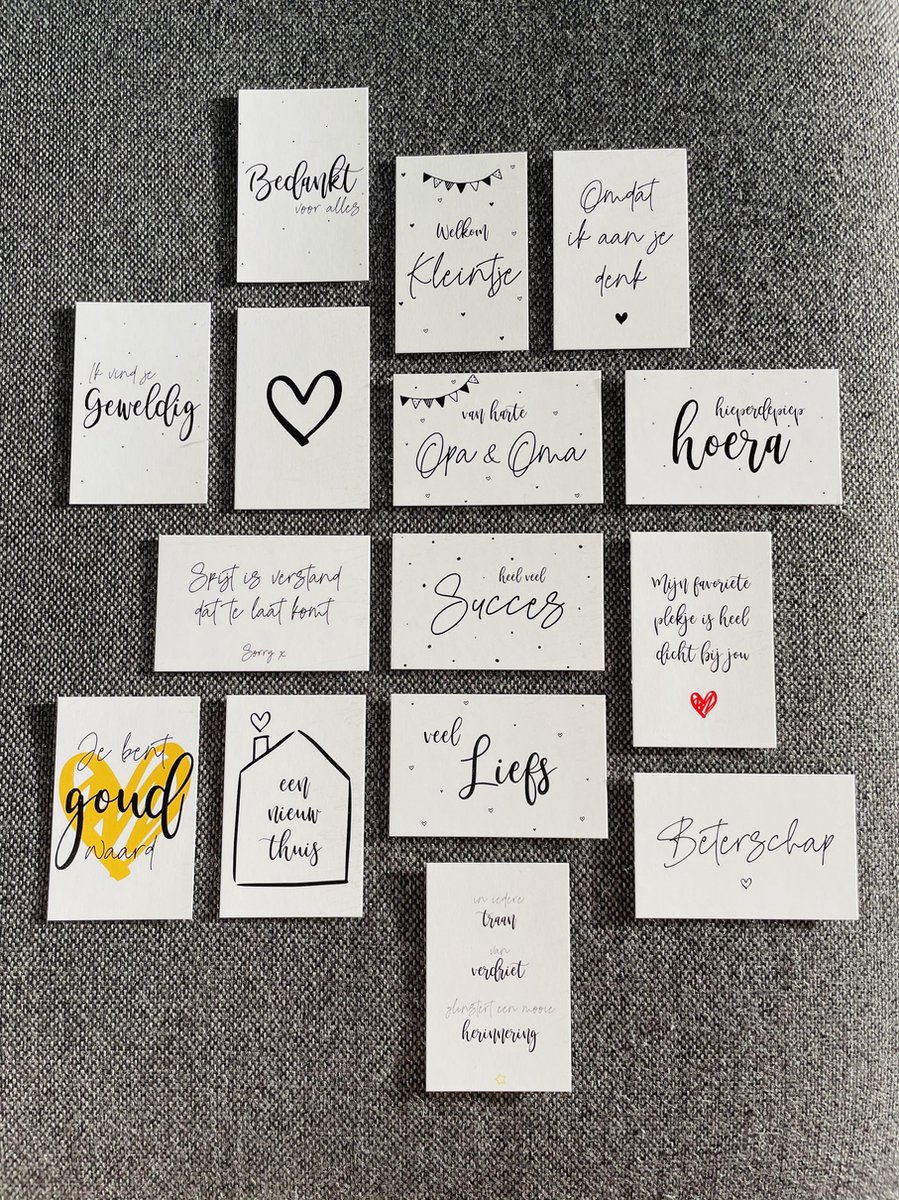 Set met 15 verschillende cadeau kaartjes