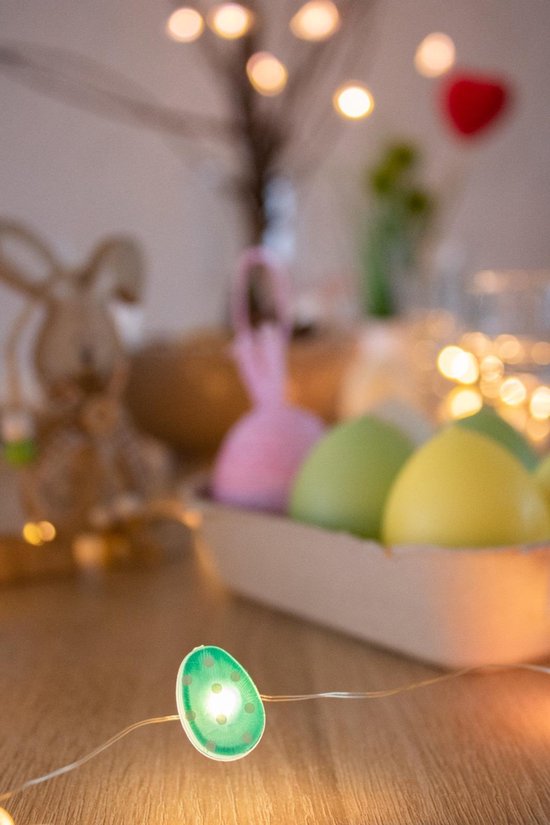 Glazen pompoen met ledlicht aanbieding bij Action Glazen pompoen met ledlicht aanbieding bij Action