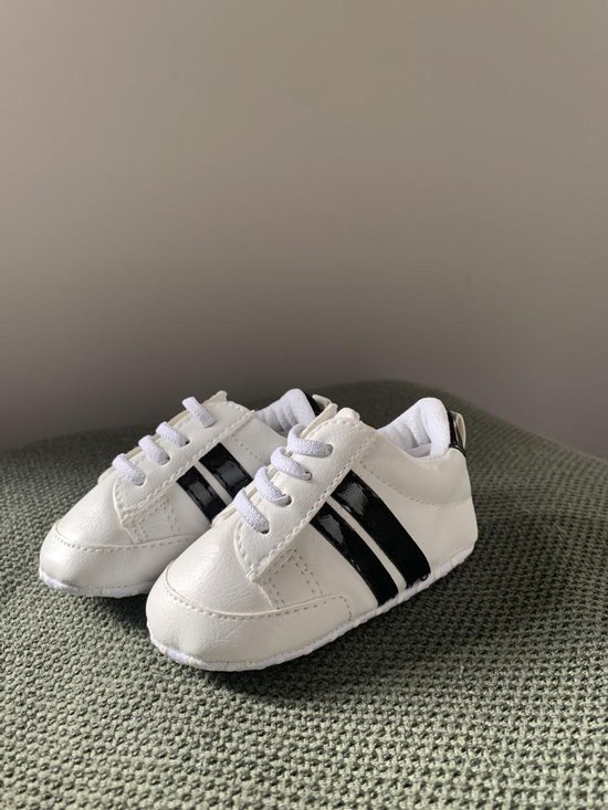 Baby sneaker gympen elastiek wit zwart 6-12 mnd | bol.com