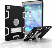 Voor iPad 9.7 (2017) schokbestendige pc + siliconen beschermhoes, met houder (zwart grijs)