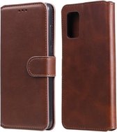 Voor Samsung Galaxy A02s (Amerikaanse versie) Klassieke kalfsstructuur PU + TPU horizontale lederen flip-hoes, met houder en kaartsleuven en portemonnee (bruin)