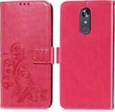 Voor LG Stylo 5 vierbladige sluiting reliëf gesp mobiele telefoon bescherming lederen tas met lanyard & kaartsleuf & portemonnee & beugel functie (magenta)