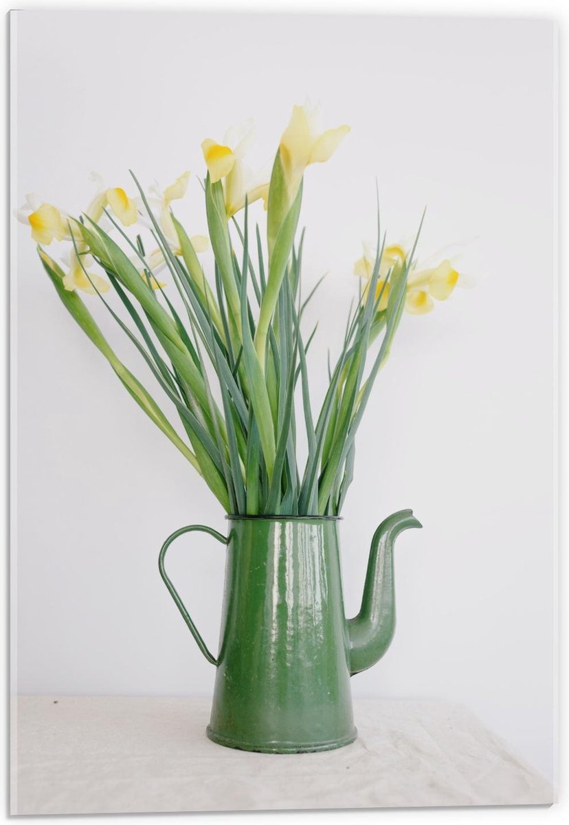 Acrylglas - Groene Gieter met Bloemetjes - 40x60cm Foto op Acrylglas (Wanddecoratie op Acr