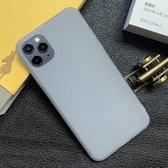 Schokbestendig Frosted TPU transparant beschermhoesje voor iPhone 12 Pro Max (grijs)