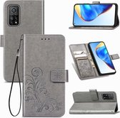 Voor Geschikt voor Xiaomi Mi 10T / Redmi K30S Vierbladige sluiting Reliëfgesp Mobiele telefoonbescherming Leren hoes met Lanyard & Card Slot & Wallet & Bracket-functie (grijs)