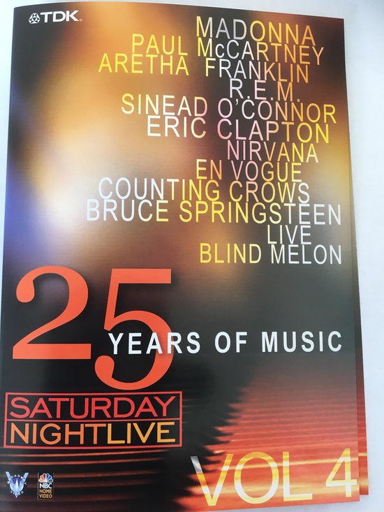 TDK zaterdagavond live 25 jaar muziek, met artiesten zoals Madonna, Paul McCartney, R.E.M. en Nirvana. Vol 4.