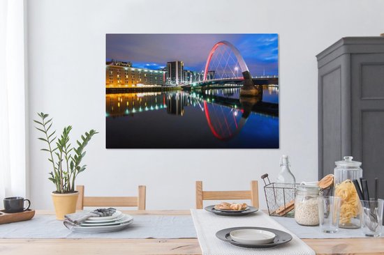Le pont Clyde Arc à Glasgow avec un ciel coloré Toile 140x90 cm - Tirage photo sur Toile (Décoration murale salon / chambre) / Villes européennes Peintures sur toile