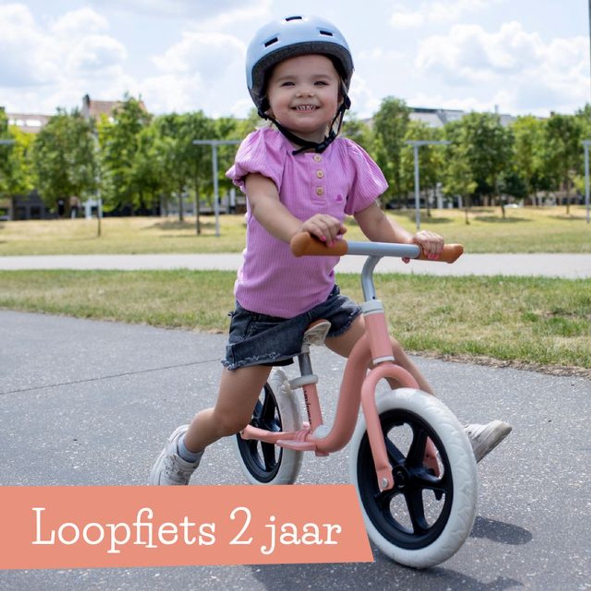 Chillafish Loopfiets 2 jaar - Lichtgewicht met verstelbaar zadel en stuur - Roze - Loopfiets voor meisjes tot 5 jaar met voetsteun, handvat om te dragen en 12" anti lek banden - Model Charlie Lux — afbeelding 2