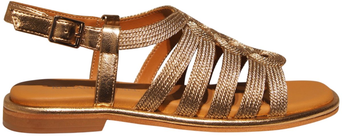 Regarde le Elma. 09 Goud