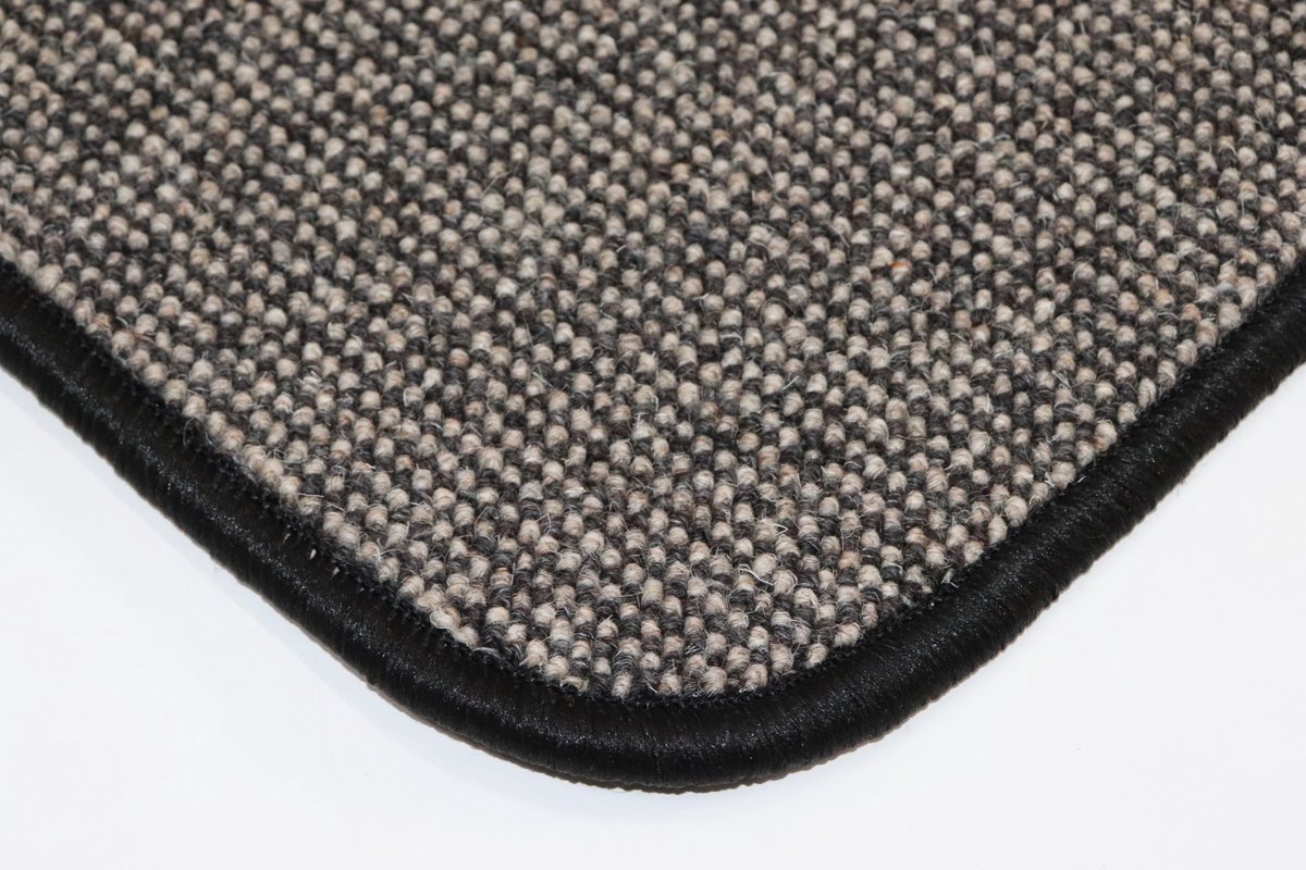 PRIMA - set - Diva - Wollen vloerkleedjes - naast bed - warme voeten - antraciet - zwart - ecru - 2x 50x100cm
