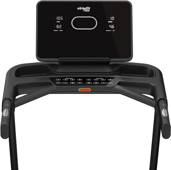 Close-up van het zwarte bedieningspaneel met digitaal display van de loopband.