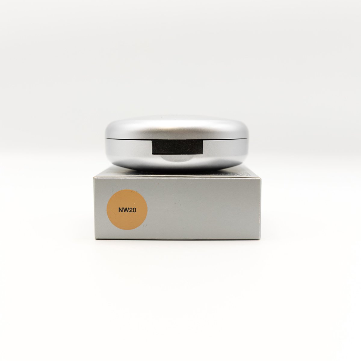 MAC Studio Fix Tech Cream-to-powder Foundation NW 20