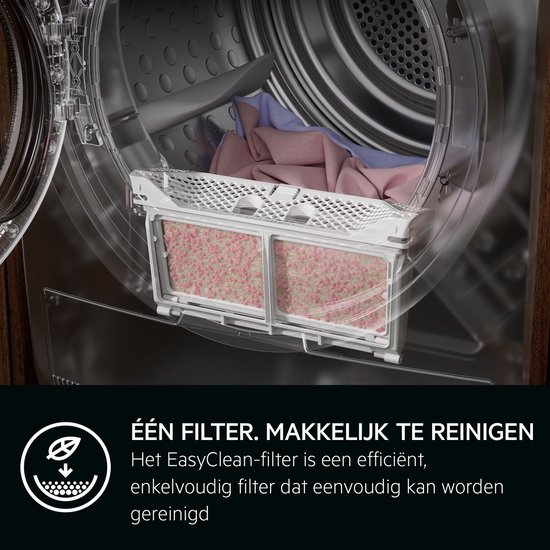 Een wit, gereinigd EasyClean-filter met roze stofresten uit een wasdroger, met text in het Nederlands.