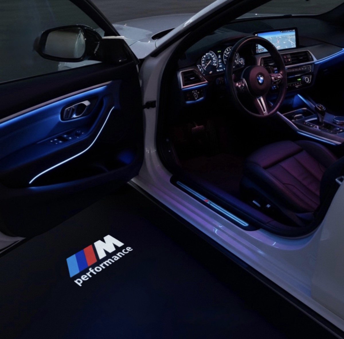 RD Customz® BMW Deur Logo Projector - Instapverlichting - M Performance - Auto deur verlichting - Auto interieur - BMW accessoires - Set van 2 - Portierverlichting - Laser Projector - 3/4/5/6/7 serie - M3/M5 - X1/X3/X4/X5/X6 - GT