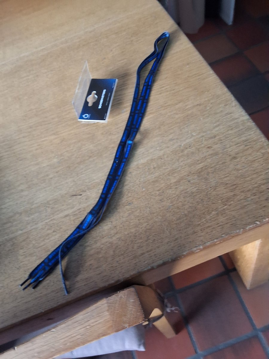 Club Brugge schoenlinten 120 cm nog sweet no glory erop