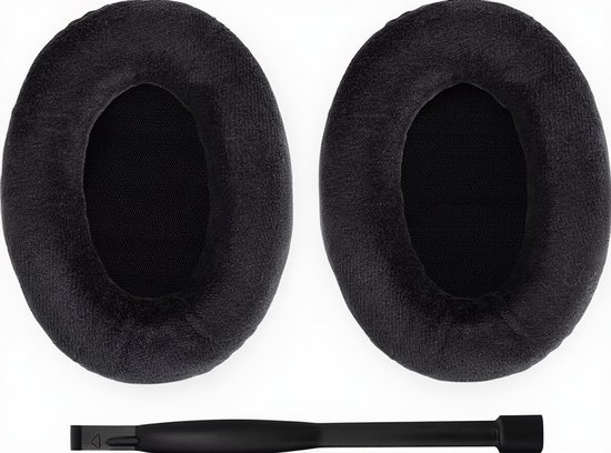 Twee zwarte, fluwelen oorkussens en een zwarte tool om oorkussens te vervangen.