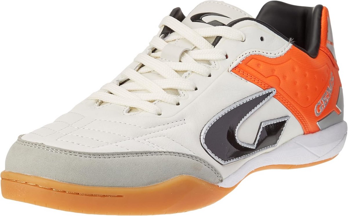 Viper Fx heren futsal schoenen in wit, zwart en oranje, met een strakke pasvorm voor indoor 5-tegen-5 voetbal.