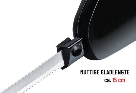 Close-up van het roestvrijstalen mes met een nuttige lengte van 15 cm.