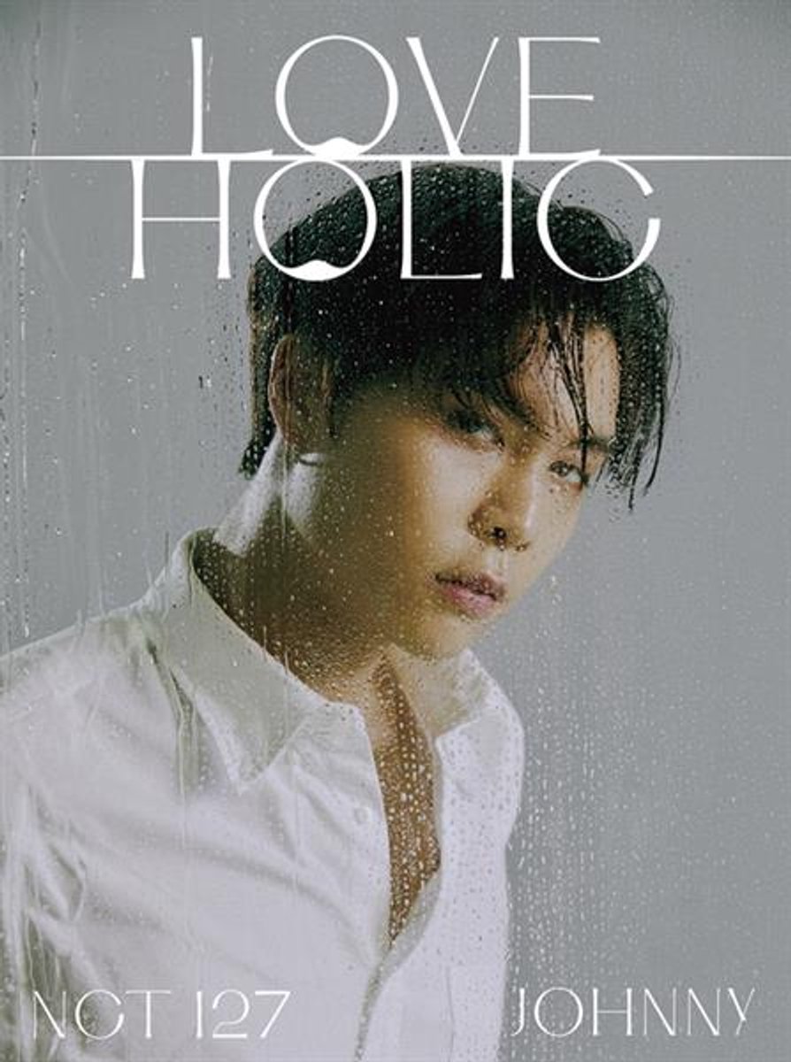 Loveholic