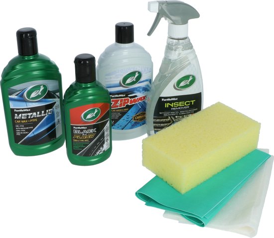 Turtle Wax set: groene flessen Metallic en Black in a Flash, witte fles Zip Wax, doorzichtige fles Insect Remover, spons en poetsdoeken.