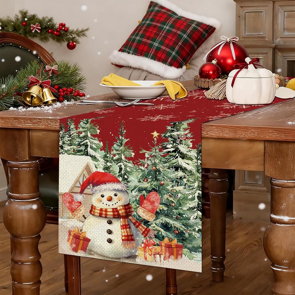 Feestelijke Tafelloper met Sneeuwpop voor Kerst en Winterdecoratie