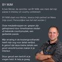 Portret van Michel, oprichter van BY MJM, voor zijn bedrijf gespecialiseerd in meubelgrepen en knoppen.