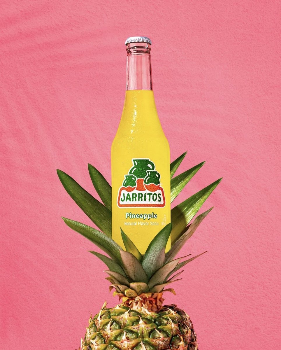 Jarritos Pineapple Soda – 12 x 370ml – Mexicaanse Frisdrank – Glazen Flesjes – 12 Pack