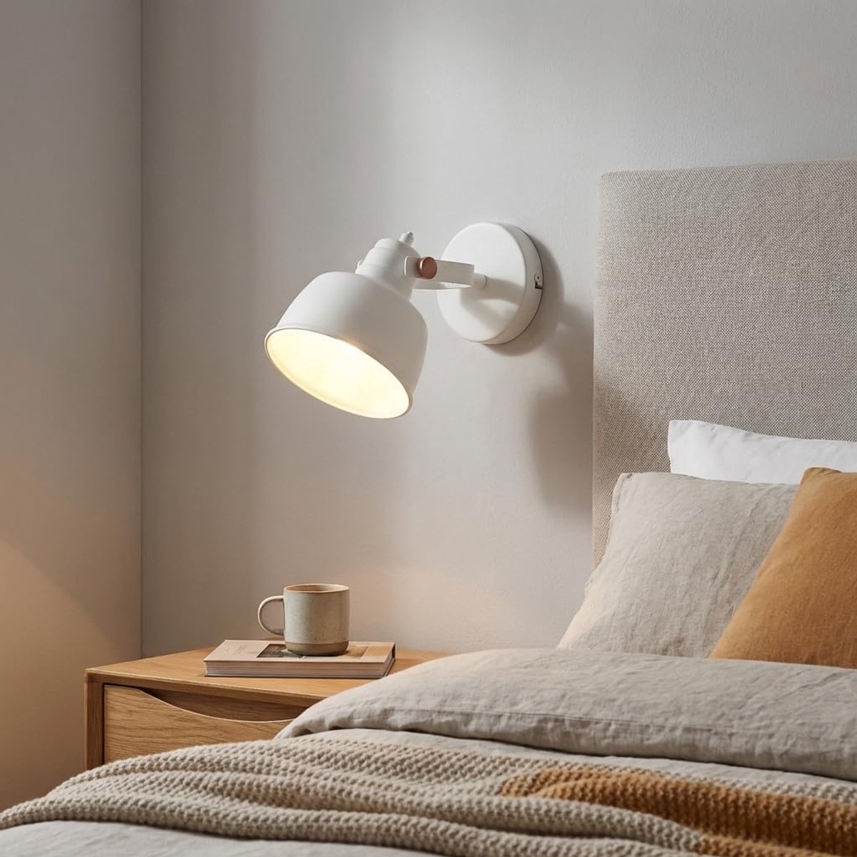 Wandlamp Wit Goud - Verstelbaar Armatuur - Lezen en Sfeerverlichting - 180° Richtbare Kop - 20x15x20 cm - Wit Goud