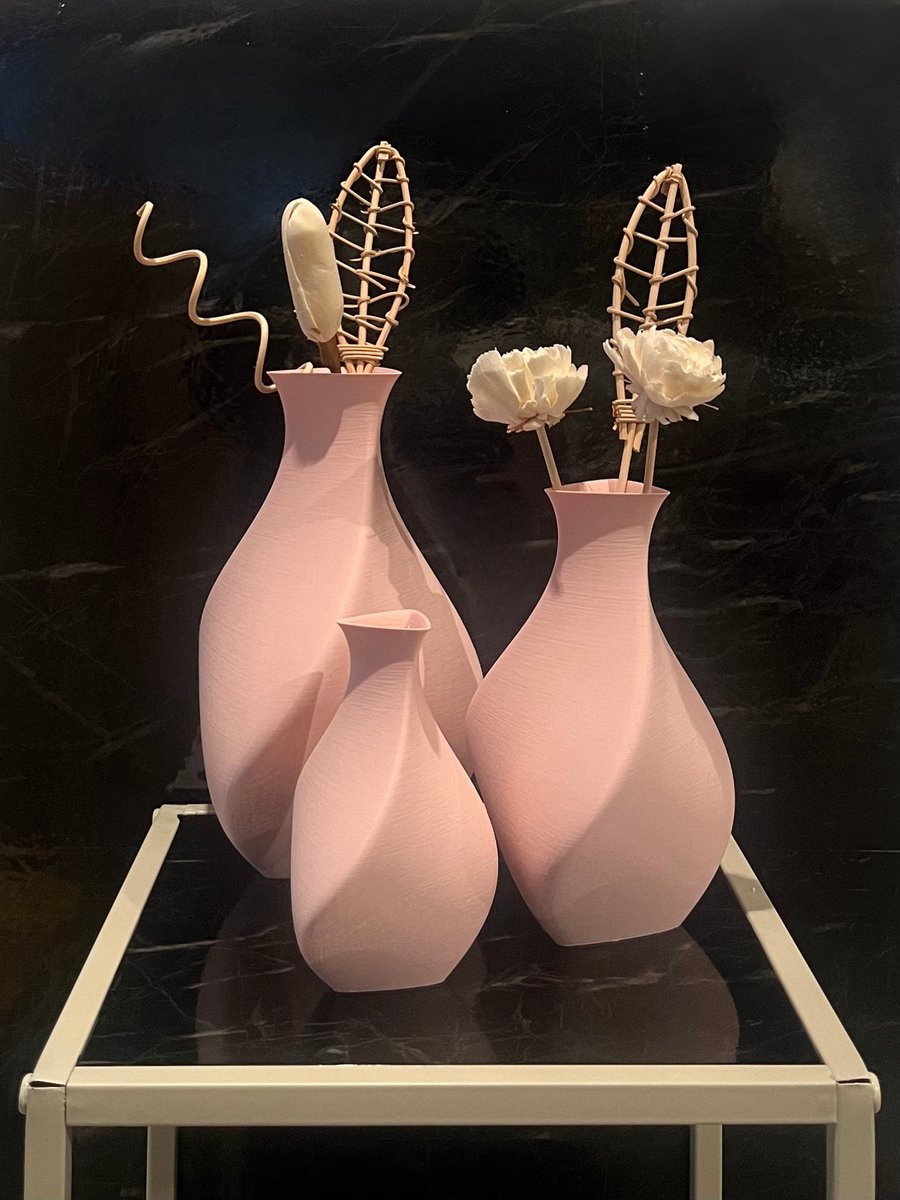 Studio Vaseo Flowa Happy roze – Set van 3 Vazen – 3D Geprint – Duurzaam Ontwerp
