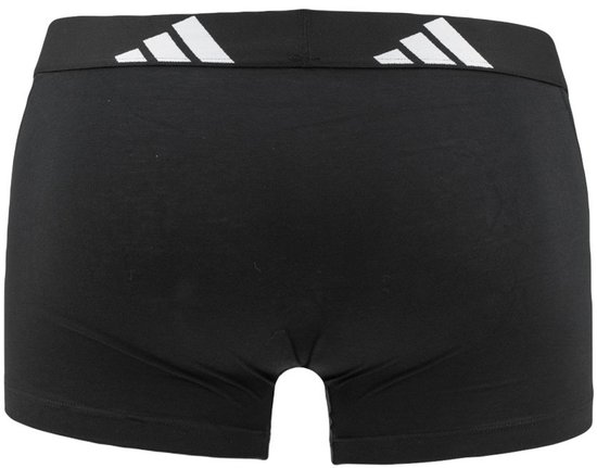 Zwarte boxer met zwarte band met witte Adidas logo's.