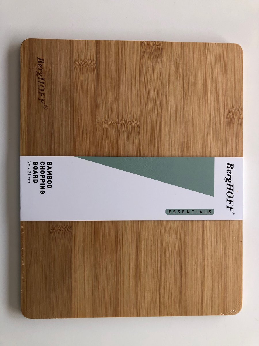 Bamboo Cutting Board 26x21x0,8cm