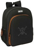 Zwarte rugzak met bruine accenten, logo 'One Piece' en een schedel met gekruiste botten op de voorkant.