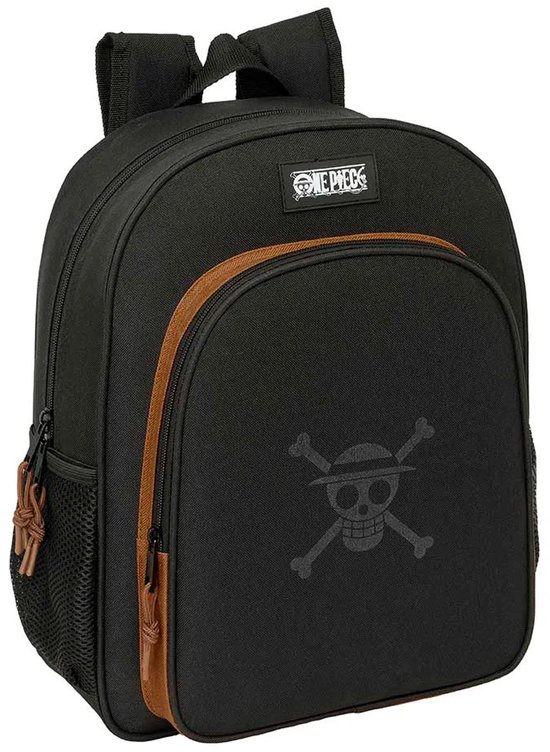 Zwarte rugzak met bruine accenten, logo 'One Piece' en een schedel met gekruiste botten op de voorkant.