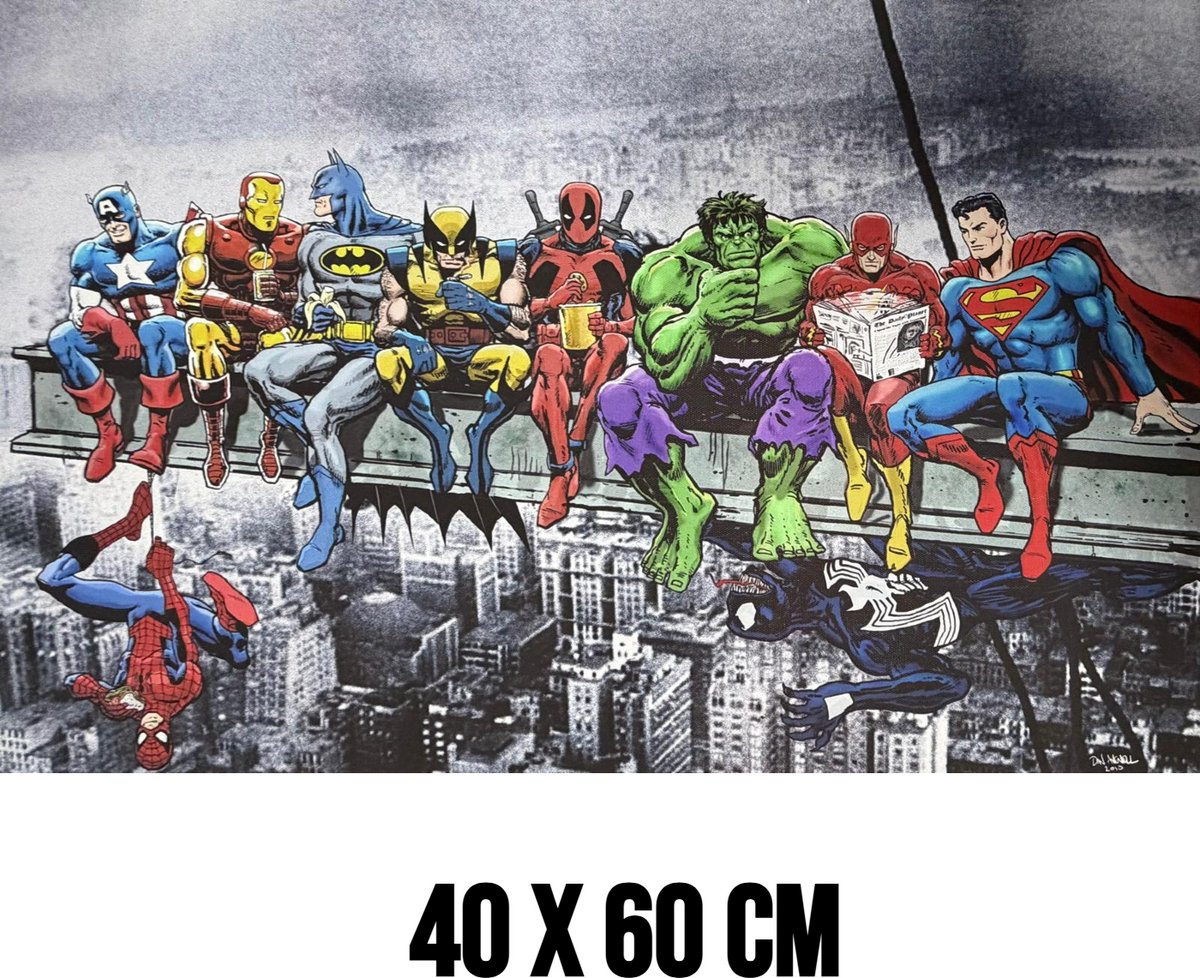 Allernieuwste.nl® Canvas Schilderij Superhelden Lunch Skyscraper – 40 x 60 cm - Humor -Wanddecoratie – Muurdecoratie